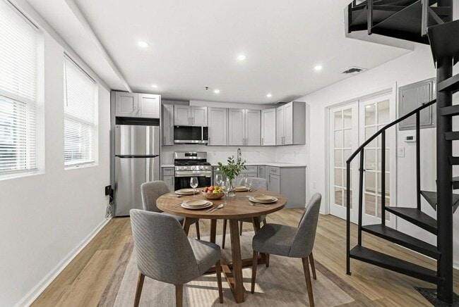 property at 419 5th St