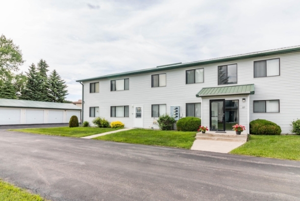 Prairie Manor in Devils Lake, ND - Building Photo