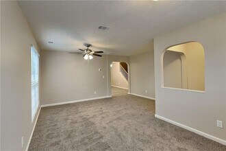 2234 Oakland Spring Dr in Snellville, GA - Building Photo - Building Photo