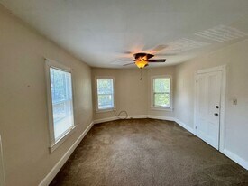 28 Laurel Ave in Binghamton, NY - Building Photo