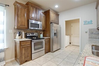 1860 Pheasant Dr in Weatherford, TX - Building Photo - Building Photo