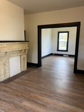 902 E Kemp Ave in Watertown, SD - Building Photo - Building Photo