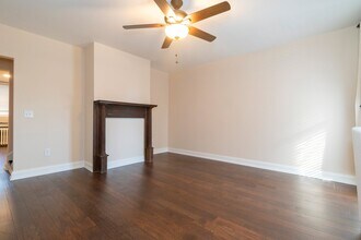 3360 Hickory Ave in Baltimore, MD - Foto de edificio - Building Photo