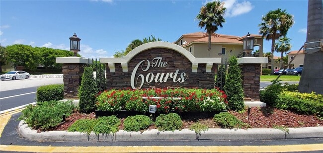 22811 SW 88th Pl in Cutler Bay, FL - Building Photo - Building Photo