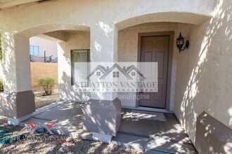 484 E Cheyenne Rd in Queen Creek, AZ - Building Photo - Building Photo