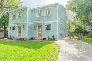 798 Main St in Atlantic Beach, FL - Building Photo