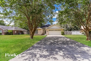 7122 Woodland Oaks in Magnolia, TX - Building Photo