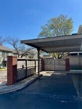 2300 Nacogdoches Rd in San Antonio, TX - Building Photo - Building Photo