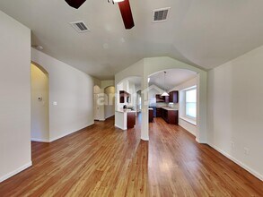 2210 Steep Pine Trl in Fresno, TX - Building Photo - Building Photo