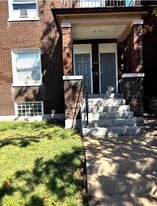 4133 W Kossuth Ave in St. Louis, MO - Building Photo