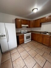 309 Columbia Dr SE, Unit B in Albuquerque, NM - Foto de edificio - Building Photo