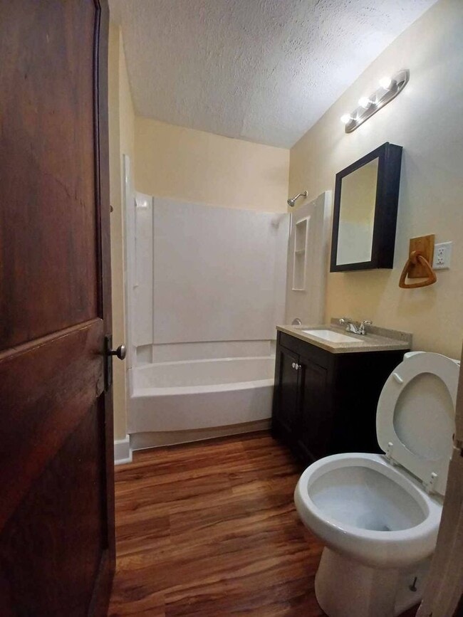 803 N Winnebago St in Rockford, IL - Building Photo - Building Photo