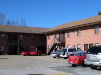 Tomlin Apartments in Norfolk, VA - Foto de edificio - Building Photo