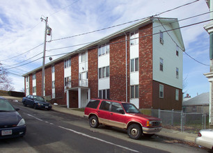 333 Almond St in Fall River, MA - Building Photo - Building Photo