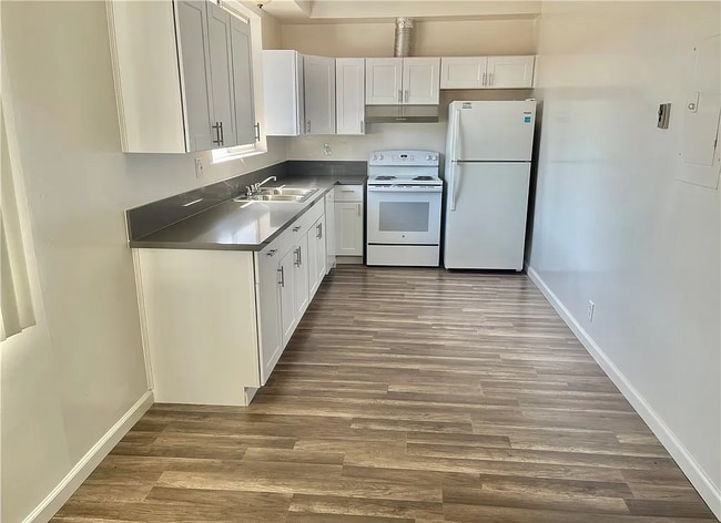 999 E Valley Blvd in Alhambra, CA - Building Photo - Building Photo