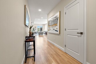 16 Taber St in Boston, MA - Building Photo - Building Photo