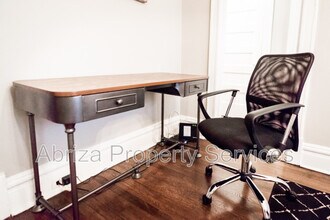 1651 S Spring Ave in St. Louis, MO - Foto de edificio - Building Photo