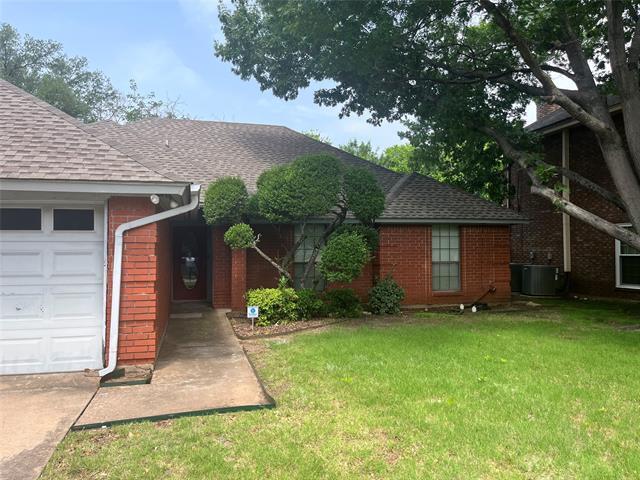7640 Grassland Dr in Fort Worth, TX - Building Photo - Building Photo