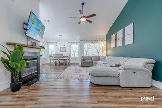 700 Vintage Cir in Destin, FL - Building Photo - Building Photo