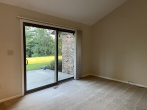 2675 Glen Arbor Ter, Unit 2675 in Lima, OH - Foto de edificio - Building Photo