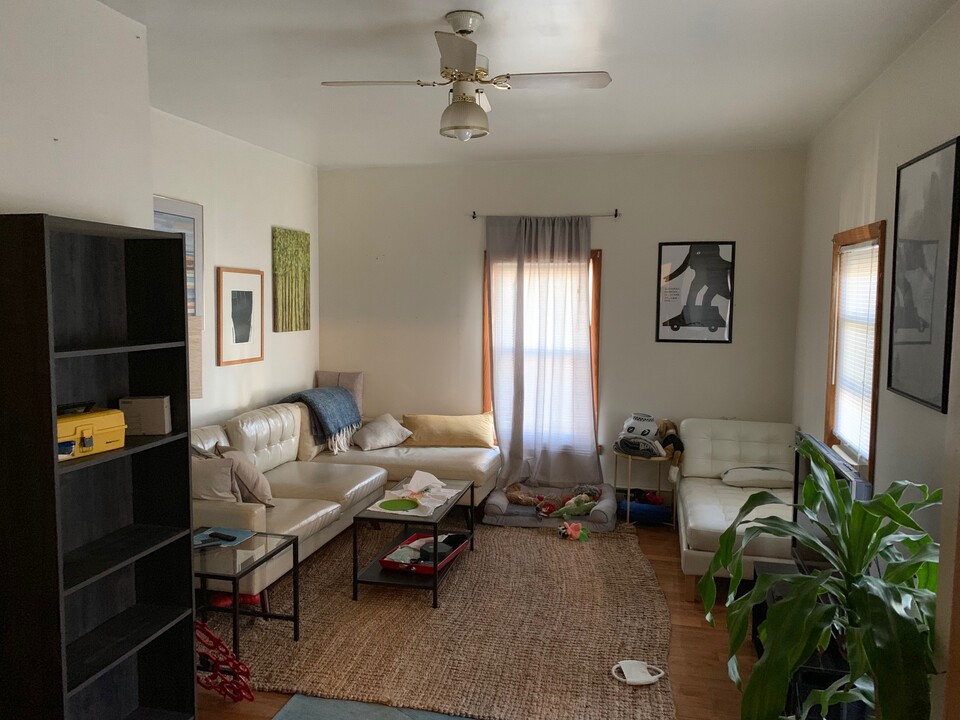 56 7th St, Unit 3 in Cambridge, MA - Building Photo