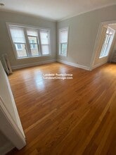 736 Reba Pl, Unit G2 in Evanston, IL - Foto de edificio - Building Photo