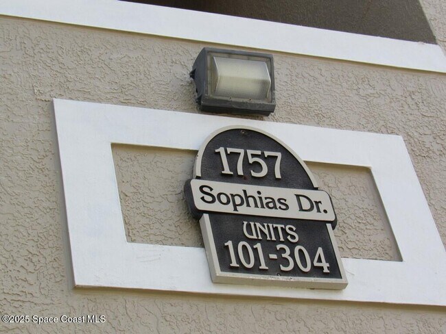 1757 Sophias Dr in Melbourne, FL - Building Photo - Building Photo