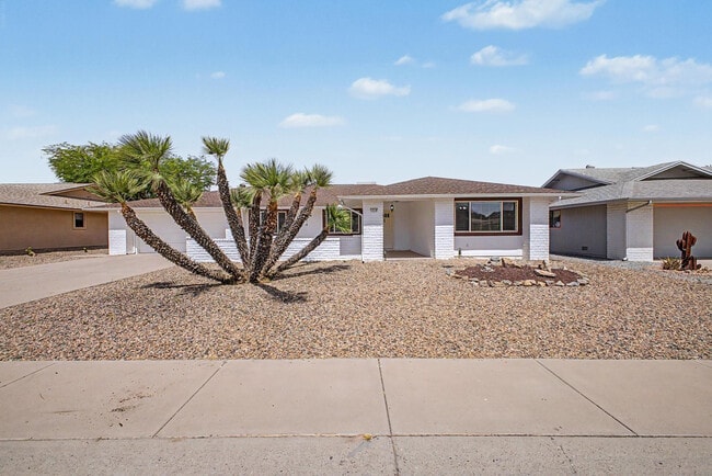 property at 12714 W Crystal Lake Dr