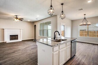 5209 Sonata Trl in Fort Worth, TX - Building Photo - Building Photo
