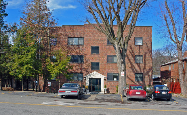 3500 Staunton Ave in Charleston, WV - Foto de edificio - Building Photo