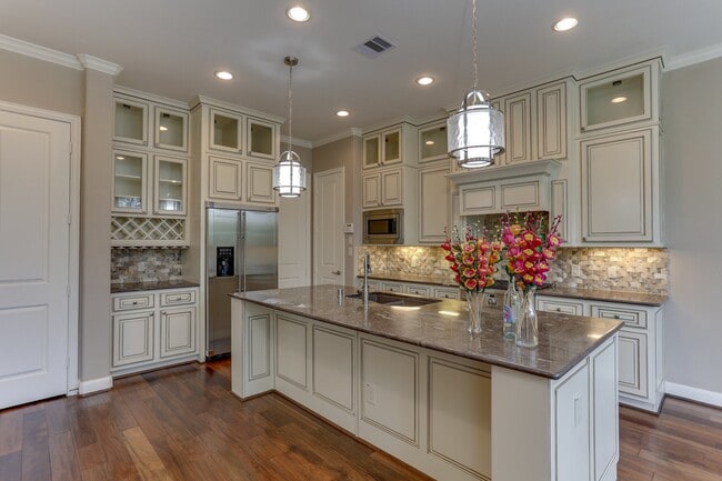 property at 3 Herons Flight Pl