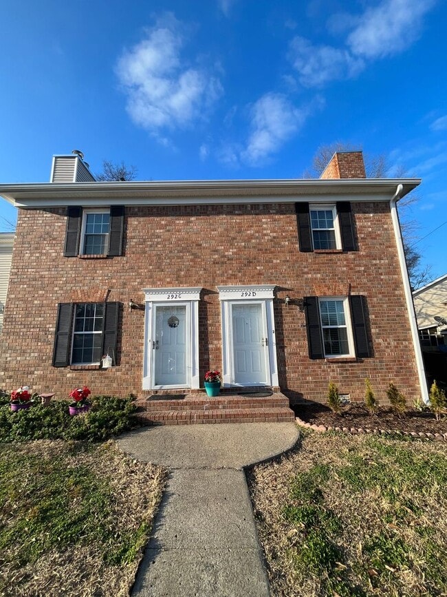 292 D Donna Dr in Hendersonville, TN - Building Photo - Building Photo