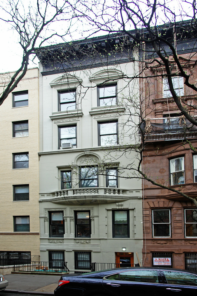 24 W 87th St in New York, NY - Foto de edificio - Building Photo