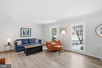 2207 Victor Ct in Silver Spring, MD - Building Photo - Building Photo