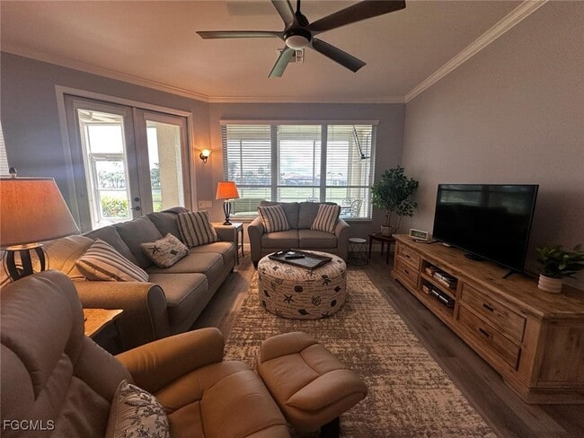 property at 9240 Bayberry Bend