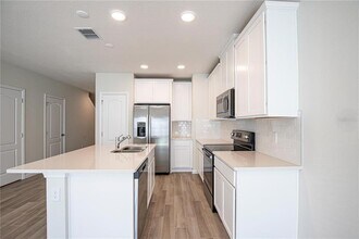 4987 Prairie Preserve Run in St. Cloud, FL - Building Photo - Building Photo
