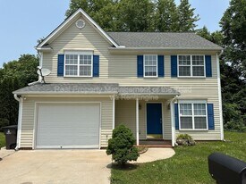 225 Braeburn Dr in Winston-Salem, NC - Building Photo