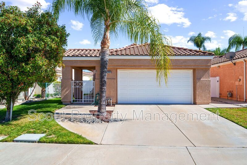 29894 St Andrews Dr in Menifee, CA - Building Photo