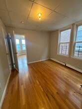 532 4th St, Unit 4 in Newark, NJ - Building Photo - Building Photo