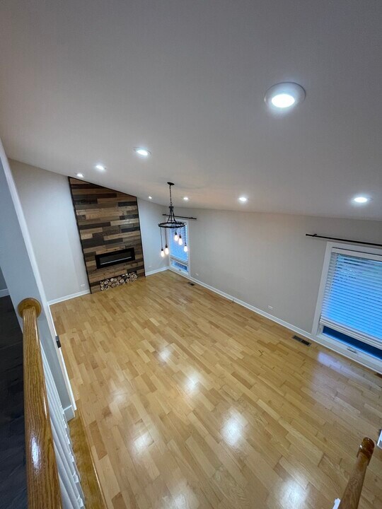 1160 Osterman Ave in Deerfield, IL - Building Photo