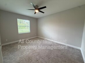 8132 Tea Olive Ter in Palmetto, FL - Building Photo - Building Photo