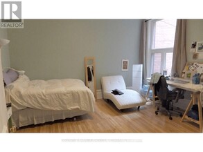 93-93 Gilmour St in Ottawa, ON - Building Photo - Building Photo