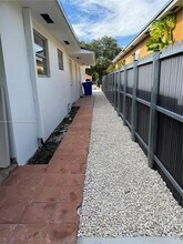 3610 SW 25th Ter in Miami, FL - Building Photo - Building Photo