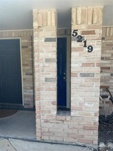 5219 Beaverhill Dr in Houston, TX - Building Photo - Building Photo