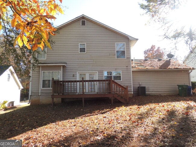 492 Stonemill Manor in Lithonia, GA - Building Photo - Building Photo