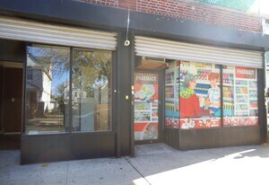 109-21-121 97th St in Queens, NY - Building Photo