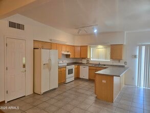 383 S Taylors Trail in Sierra Vista, AZ - Building Photo - Building Photo