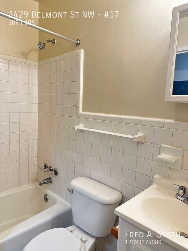 1429 Belmont St NW in Washington, DC - Building Photo - Building Photo