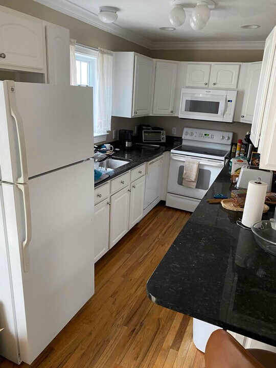 107 Virgil St in Stamford, CT - Building Photo