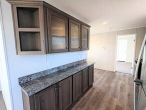 618 Maine St in Belleville, MI - Building Photo - Building Photo